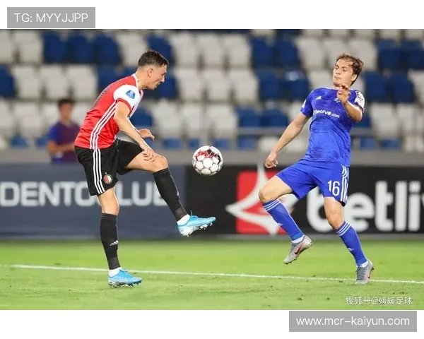 费耶诺德1-0布鲁日，替补奇兵头球绝杀晋级