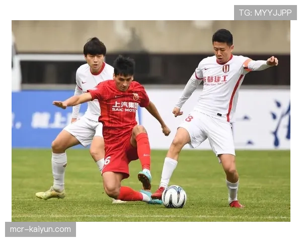 战术分析：上海海港如何通过边中结合撕破对手防线